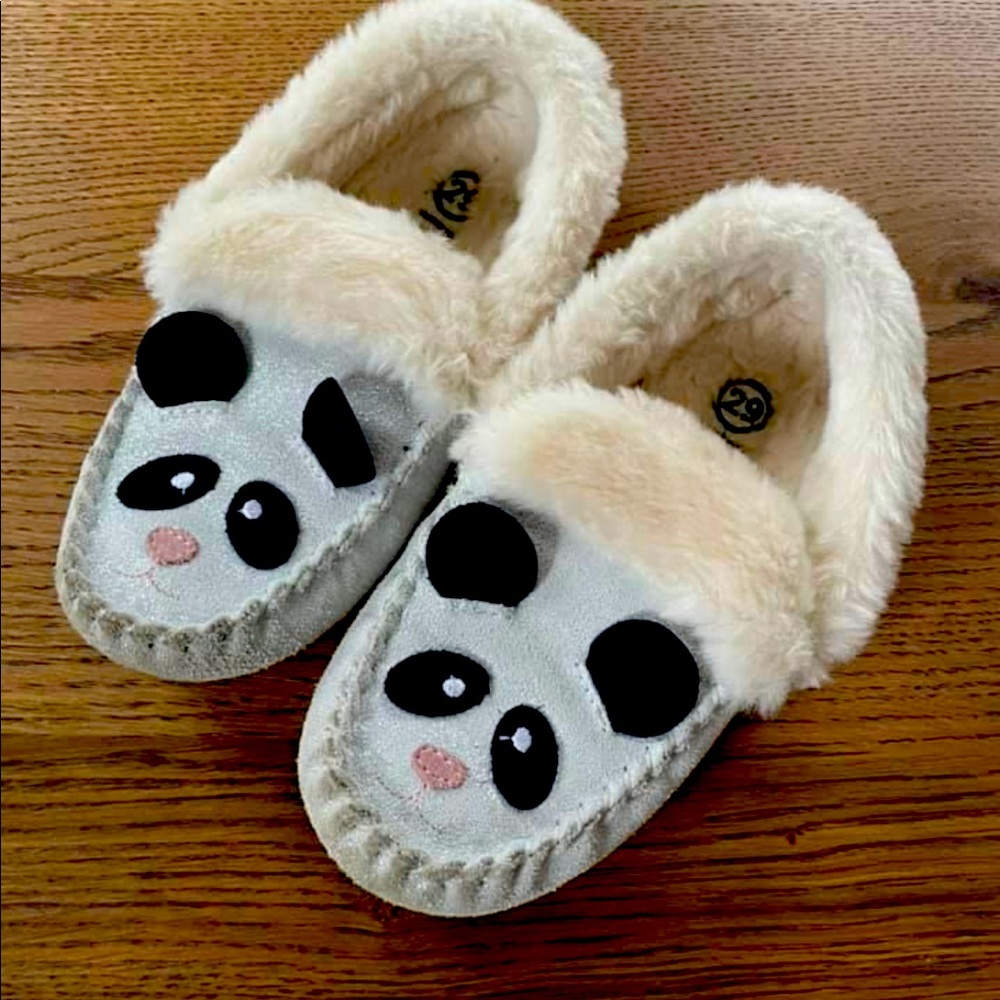 Mini Boden girls slippers
